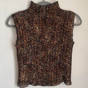 E.K. Design Crinkle Cheetah Print Sheer Textured Mock Turtleneck